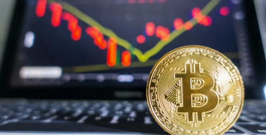 The cryptocurrency market spiked again