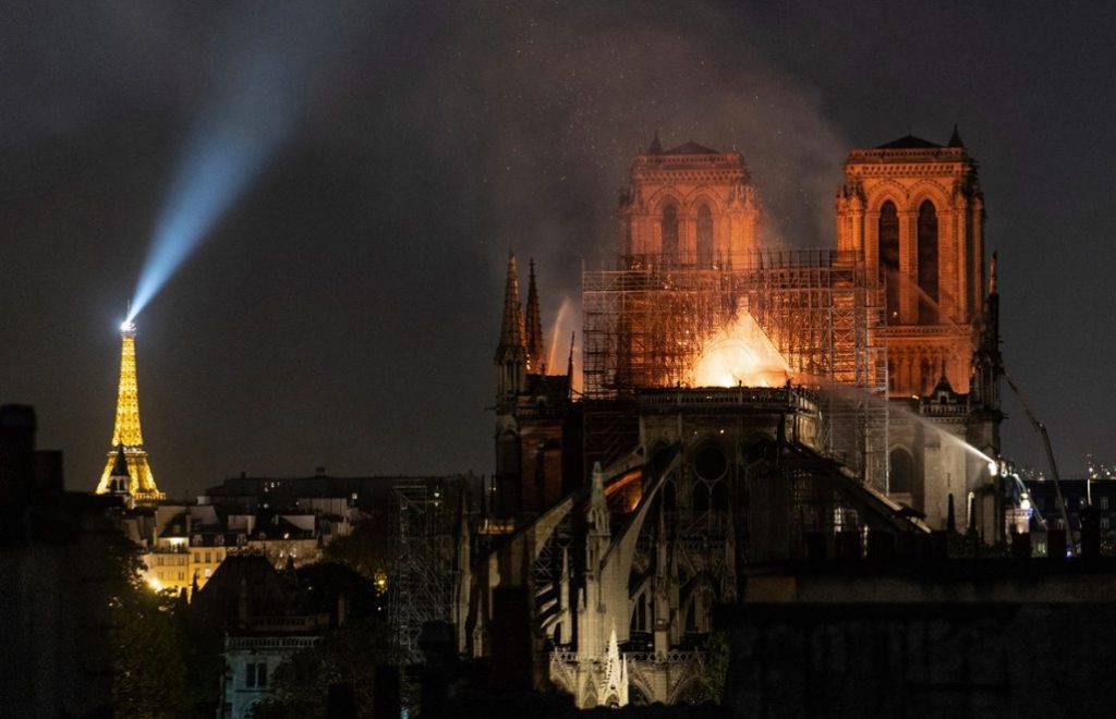 Notre Dame: billionaires donate hundreds of millions of euros to recovery