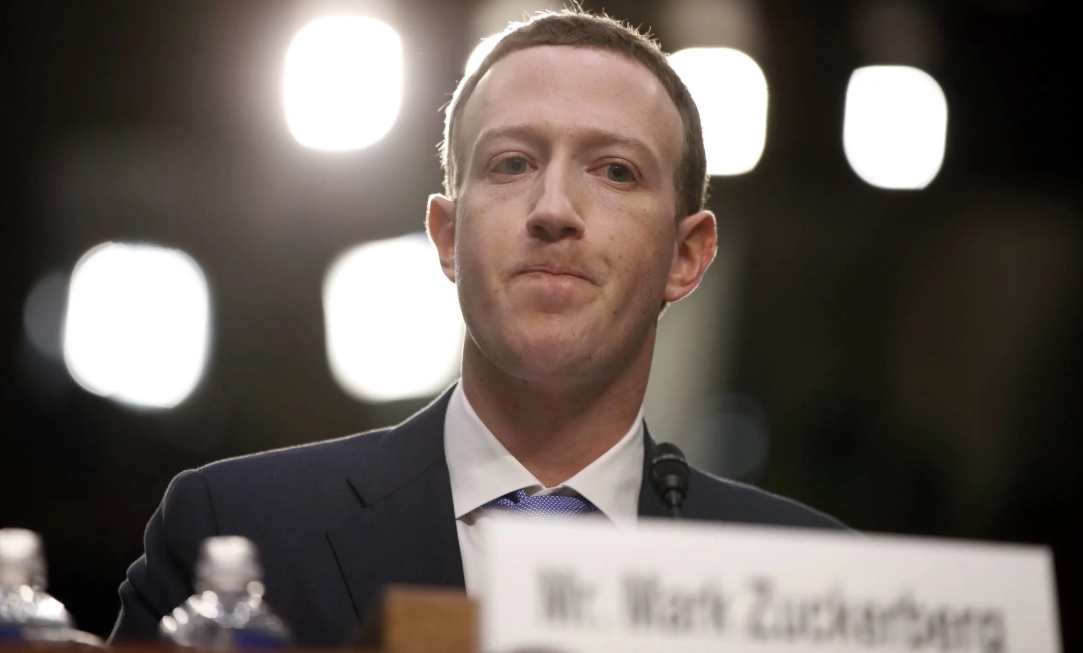 Facebook shareholders want to remove Zuckerberg, considering him as a “dictator”