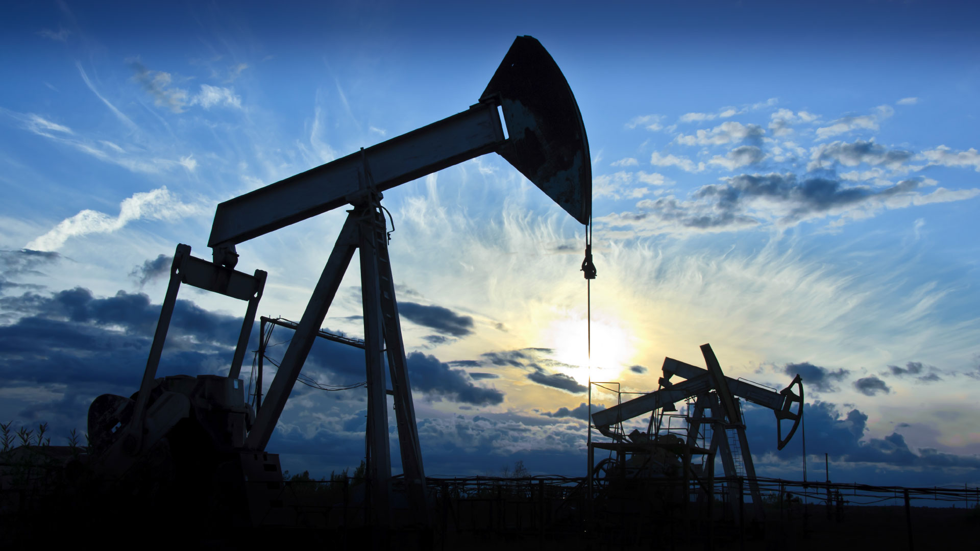 Brent Crude Oil broke pivotal resistance level 70.00