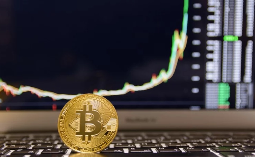 Bitcoin Price Will ‘Easily’ Blast Beyond All-Time High Soon: Wall Street Analyst