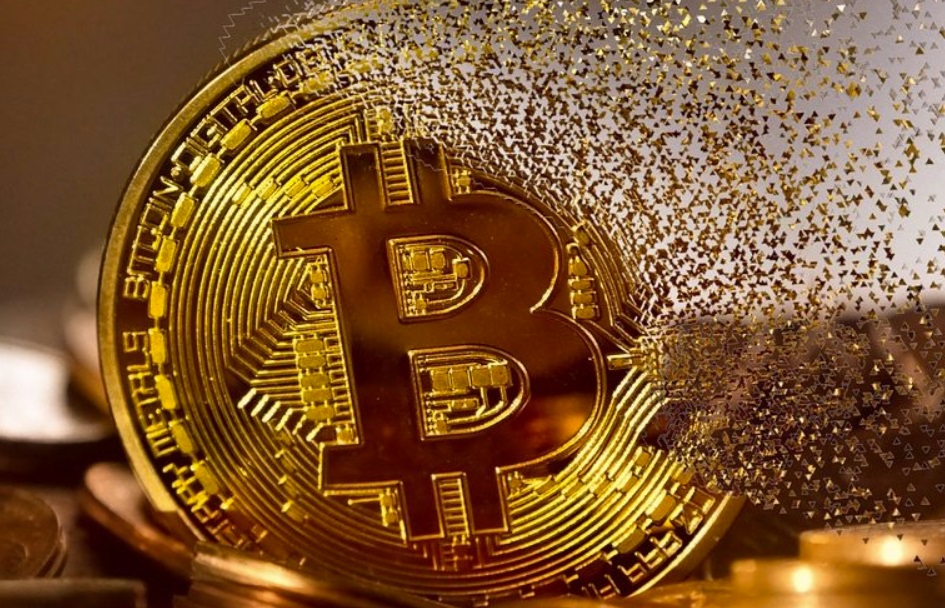 Bitcoin Price (BTC) Tumbles 15%: $8,880 Bearish Target In Sigh