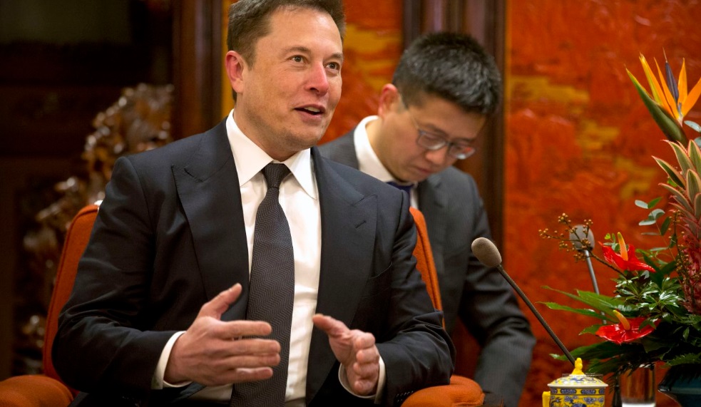 Elon Musk, Bill Gates and Warren Buffett agree: Now is the best time to be alive