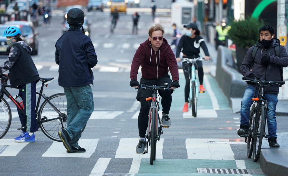 Wary of public transport, coronavirus-hit Americans turn to bikes