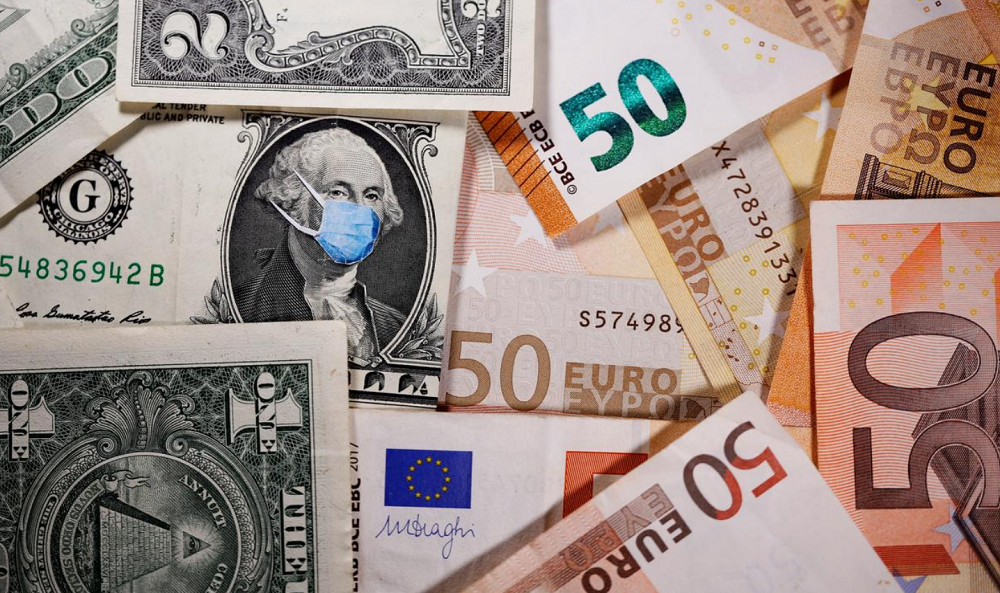 Euro dips to two-week low, Turkish lira weakest on record